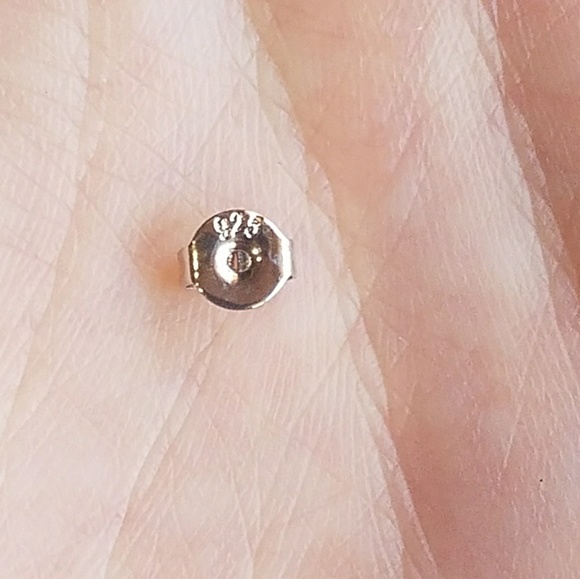 NWOT Sterling Cubic Zircona Cat Studs - Picture 7 of 8